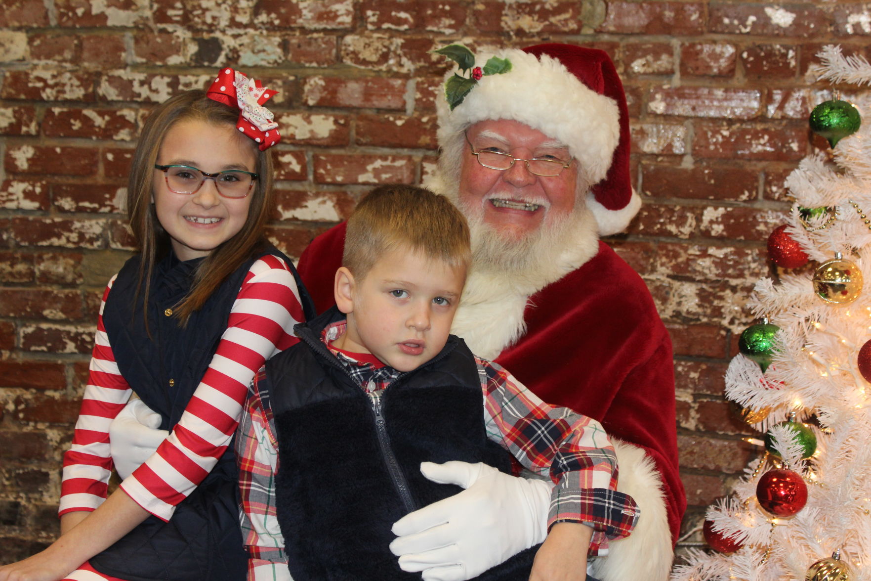 Snead children with Santa